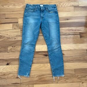 Mother The Looker Ankle Fray jeans in Ready to Roll, size 31.
